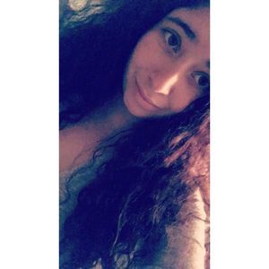 Meet your Posher, Corrine